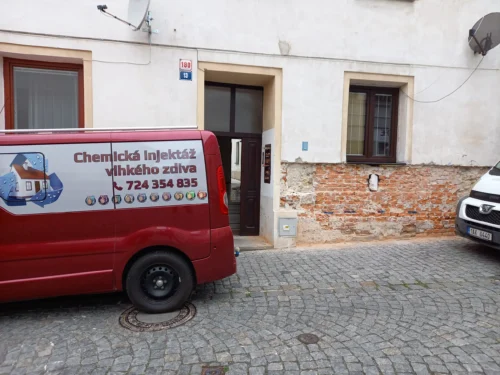 chemická injektáž zdiva
